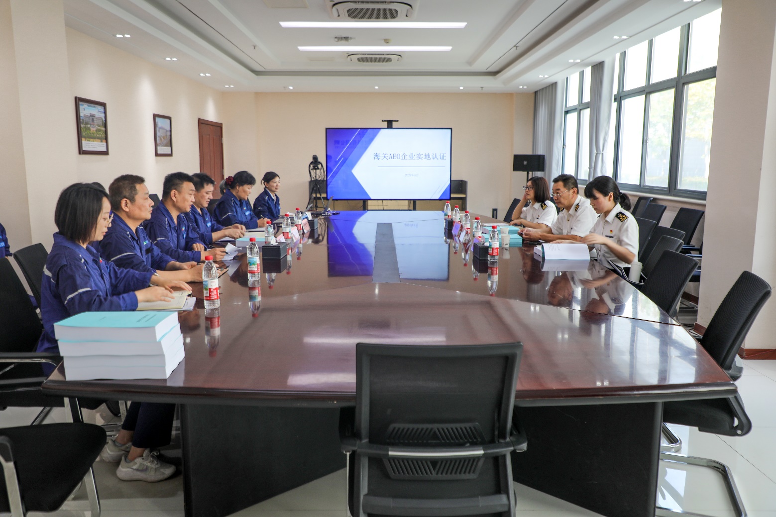 喜報(bào)！安彩高科順利通過(guò)海關(guān)AEO高級(jí)認(rèn)證企業(yè)復(fù)核，合規(guī)實(shí)力再獲權(quán)威認(rèn)可！